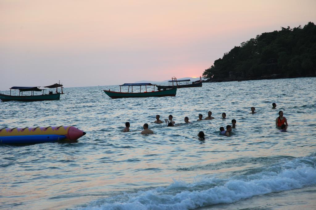 Yolanda Hotel Sihanoukville Exterior photo