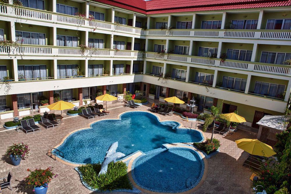 Yolanda Hotel Sihanoukville Exterior photo